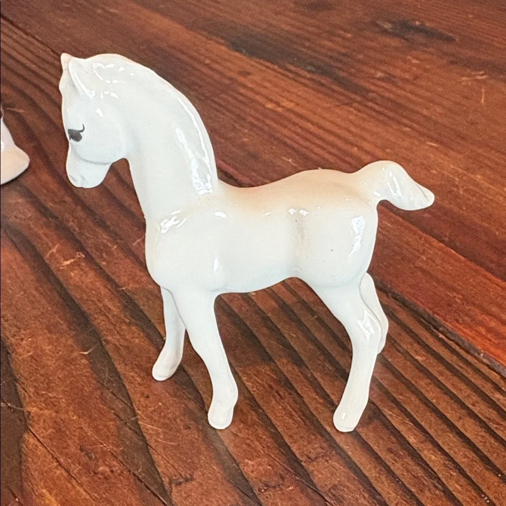 Vintage MCM White and Brown Mini Horse Figurines (2) Japan - Picture 9 of 11